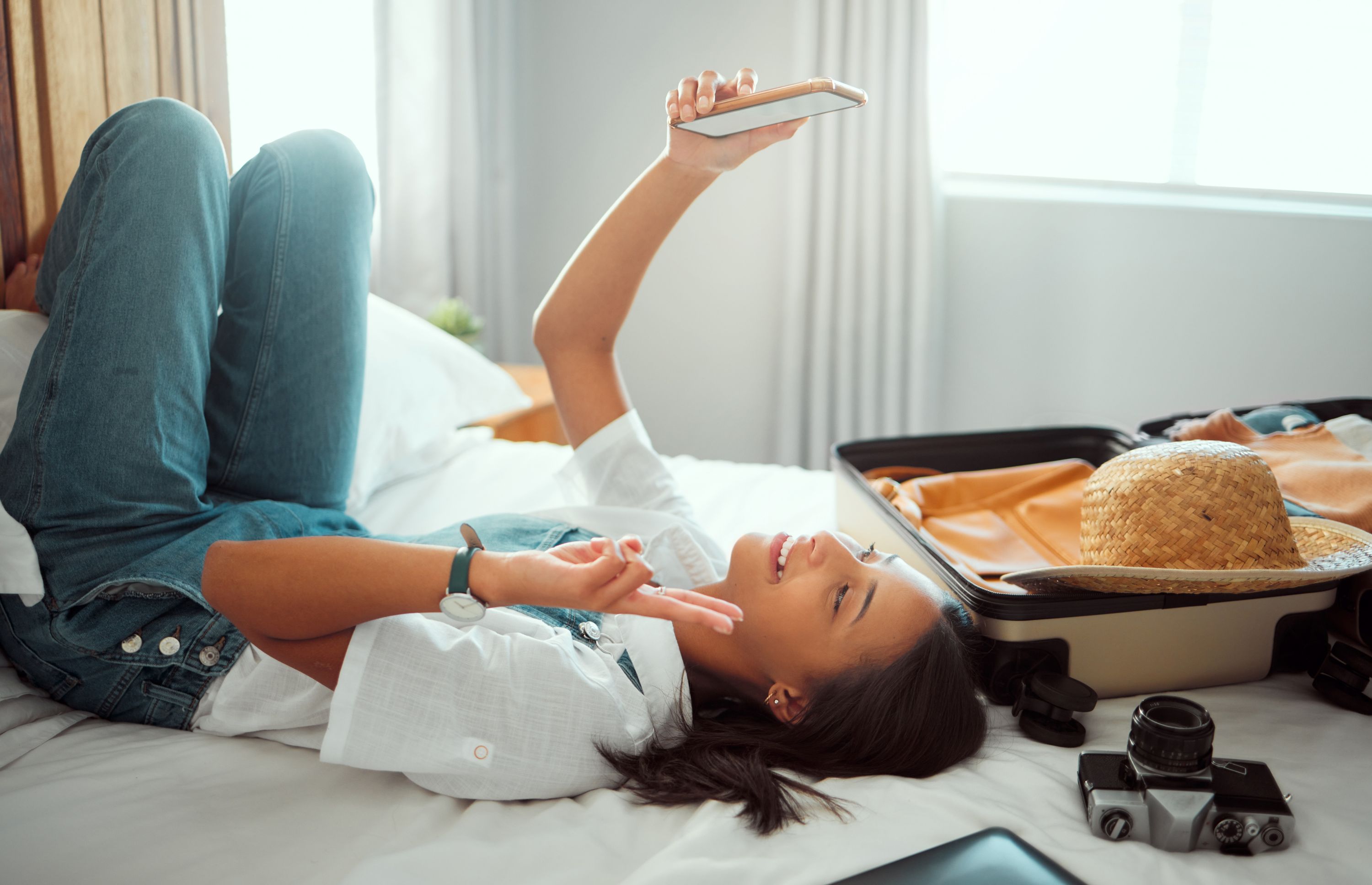 Airbnb Shutterstock 2239226131